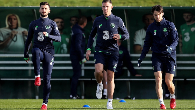 Shane Long (l), Ciaran Clark (c) and Harry Arter at Ireland training