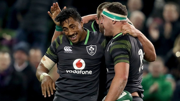 Debutant Bundee aki celebrates Rob Herring's late try