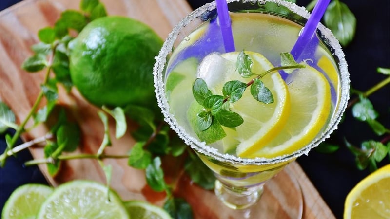 Learn the science of cocktails, colour perception and taste at Edison Cocktail Bar