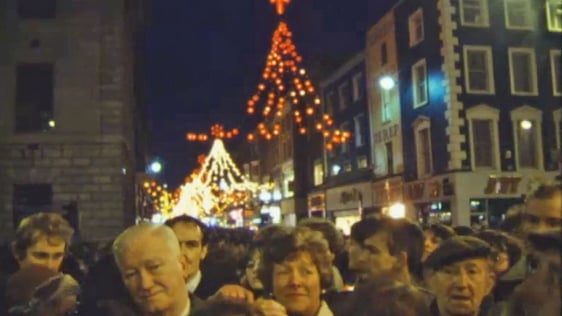 Christmas Lights (1982)