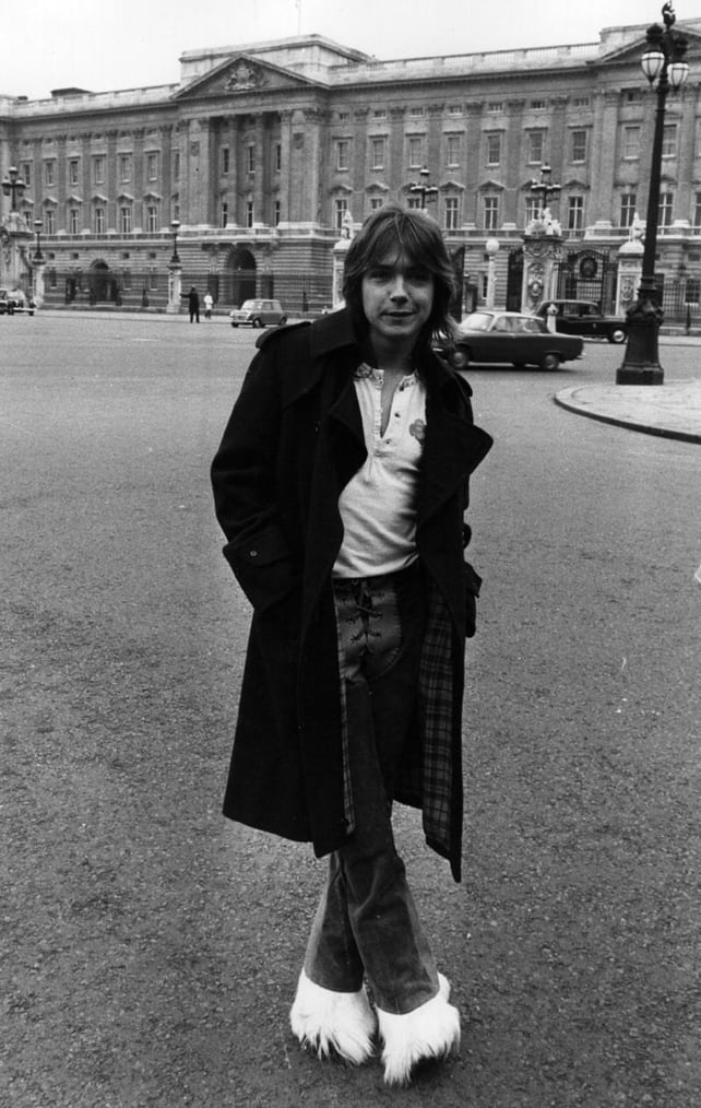 David Cassidy outside Buckingham Palace in 1972