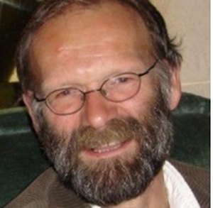 Dr Joachim Fischer