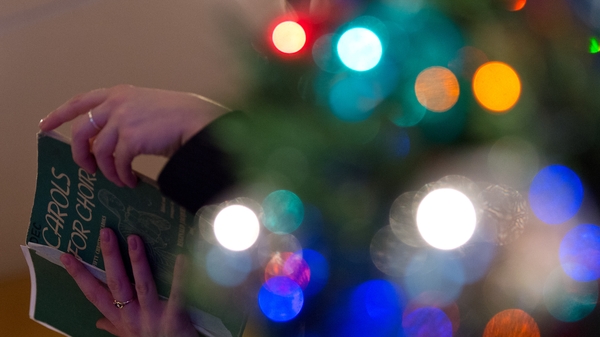 Willie O'Dea does not want to be competing with 'carol singers' on the doorsteps