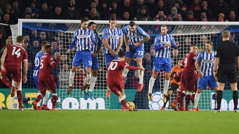 Philippe Coutinho scores Liverpool's fourth