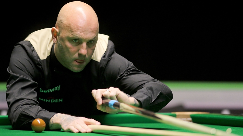Mark King missed the pink with a 147 in his sights