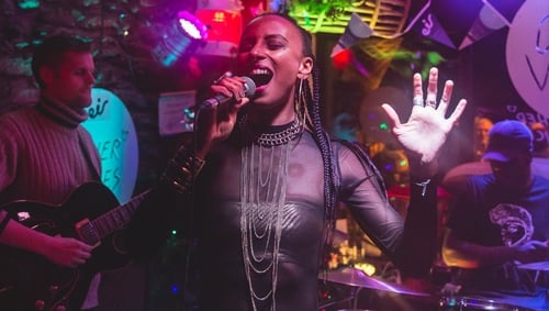 Loah performing at an Other Voices live event, prior to the Covid 19 pandemic