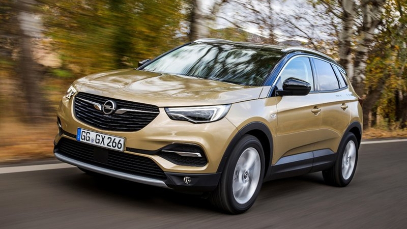 Opel's Grandland X now gets a new 2.0 litre diesel option.