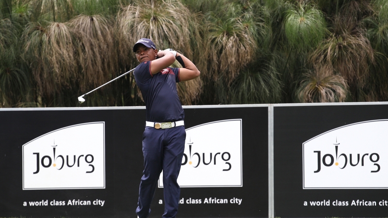 Keenan Davidse holds a slender lead