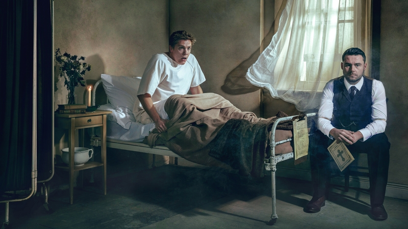 Looks like Robron are back together - for Christmas at least