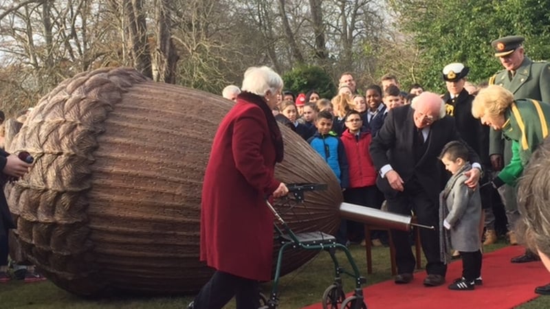 President and his wife were joined by people who contributed to the time capsule