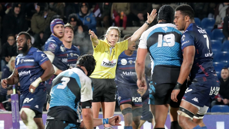 Can you decipher the arm signals of Joy Neville and Co?