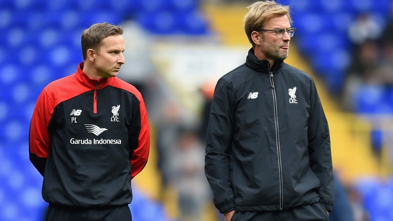 Pepijn Lijnders, left, and Liverpool manager Jurgen Klopp