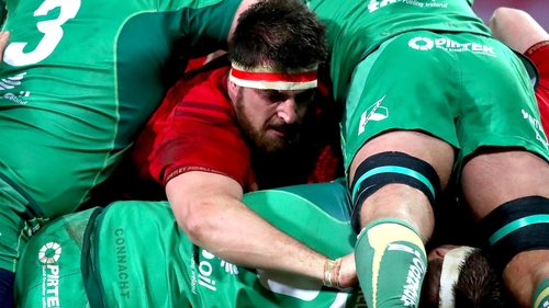 Munster's Jean Kleyn find a gap in the Connacht defence