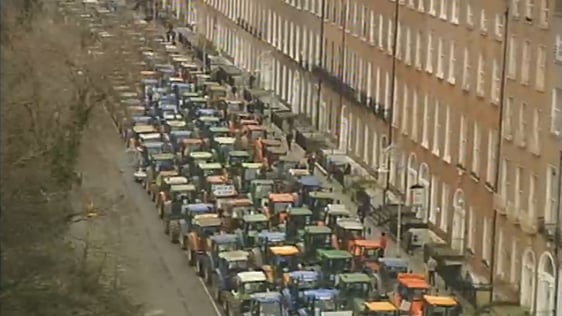 Tractorcade Merrion Square Dublin