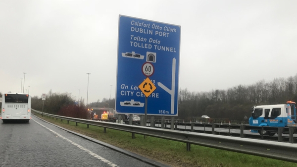 Drivers are being asked to divert to the R139 and Malahide Rd or M50 and Ballymun Rd