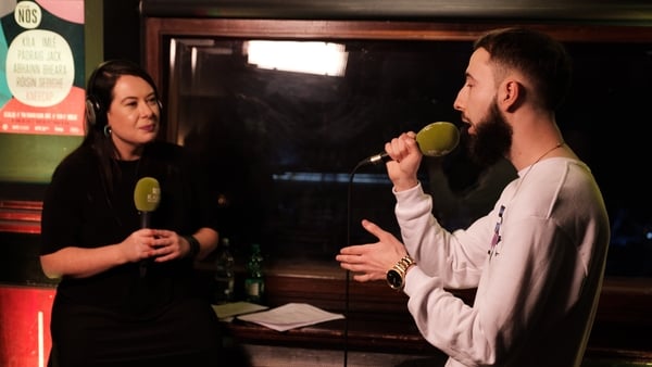 Ceol agus comhluadar le Sinéad