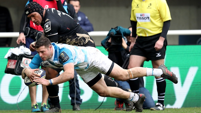 Robbie Henshaw crosses for his second half try