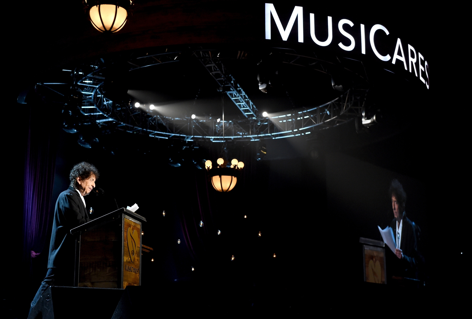 Bob Dylan speaks onstage at the MusiCares 2015 Person Of The Year Gala.
