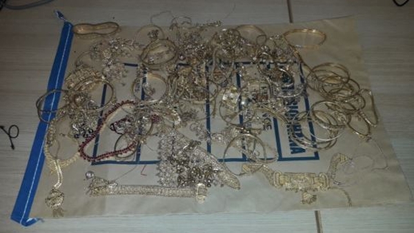 Gardaí believe the jewellery had been stolen