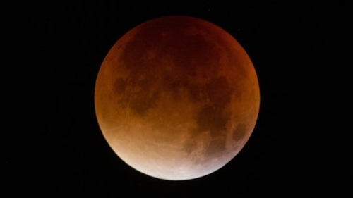 A 'Super Blue Moon' will be visible here as the Moon rises after 5pm and will remain visible until around 8am on Thursday