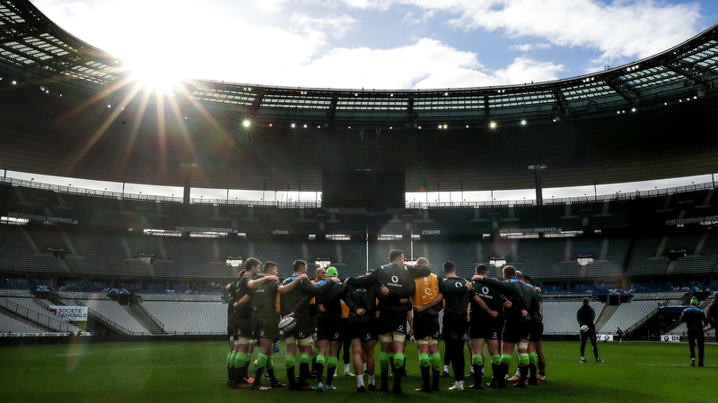 Nearly all pundits expect the sun to be shining brightly on the Irish in this Six Nations opener