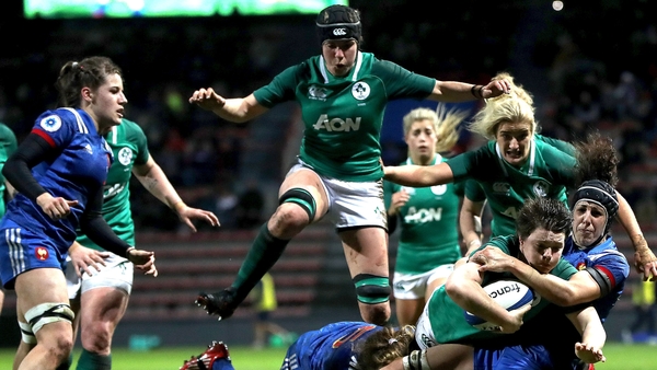 France defeat Ireland in Toulouse.