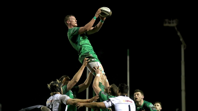 Gavin Thornbury has signed a new contract with Connacht