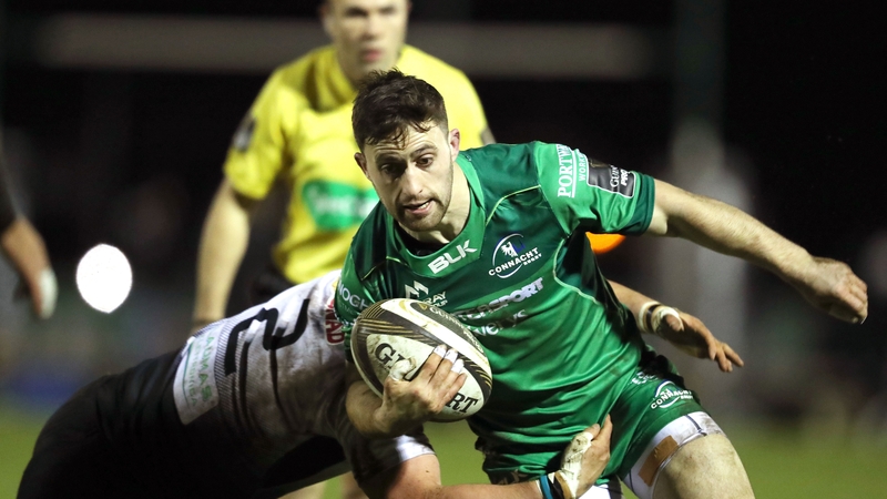 Connacht's Caolin Blade and Oliviero Fabiani of Zebre