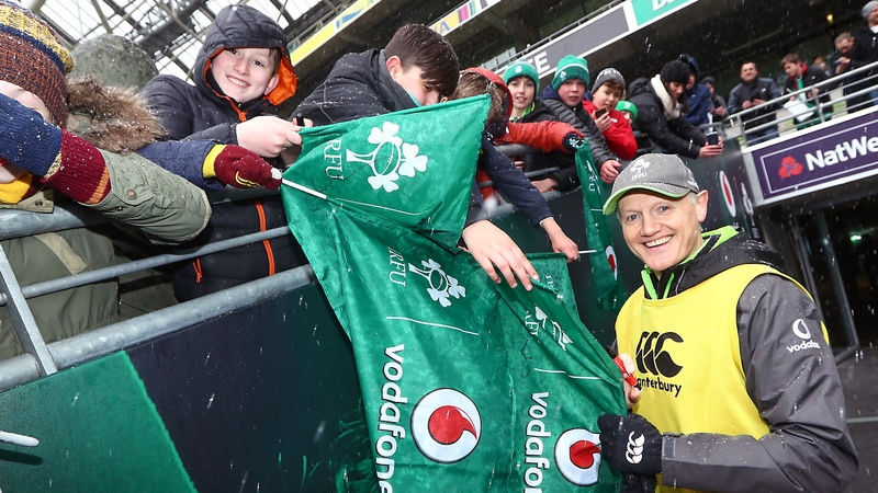 Joe Schmidt acknowledges the fans at today's open training session at the Aviva Stadium