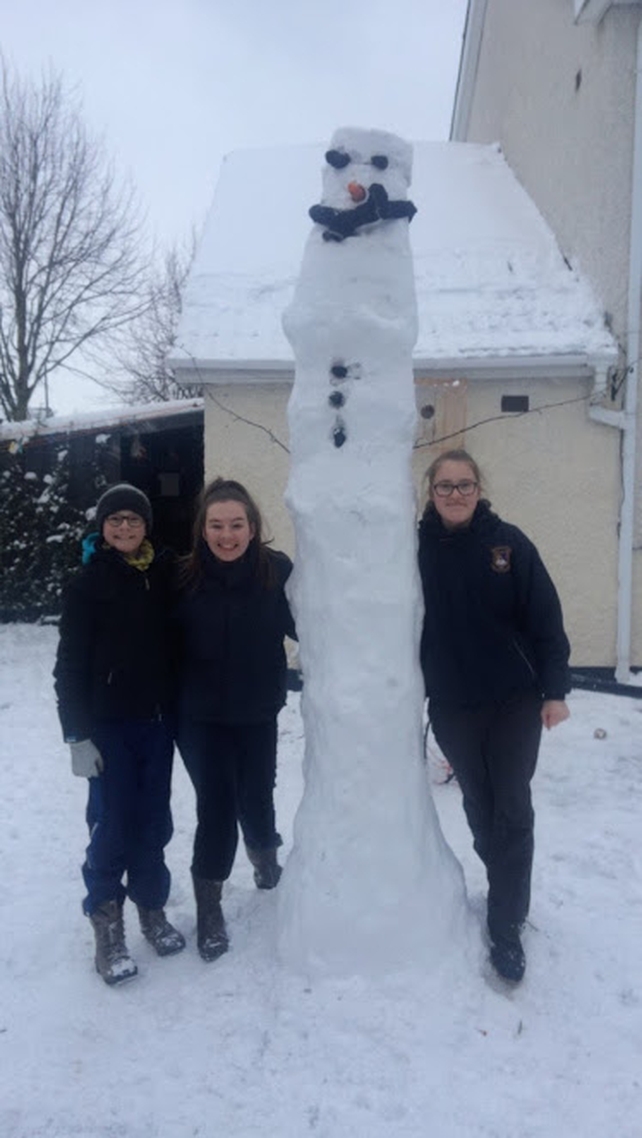 The tallest snowman in Ireland? 'Emma' the snowman is 9.3 feet. Built by Natasha, David and Aoibhin Richmond in Dublin