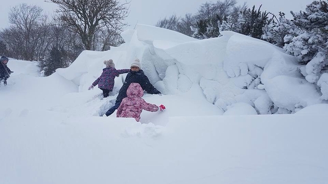 Checking drift height in Ballasallagh, Kilkenny (Pic: Stuart Watkin)