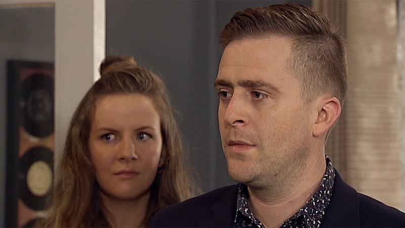 Mondo is put on the spot as Decco confronts him about his affair with Kerri-Ann on Fair City