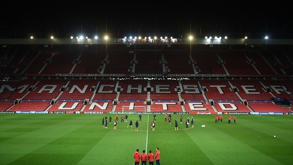 Man United snap up Phil Neville's son from Valencia