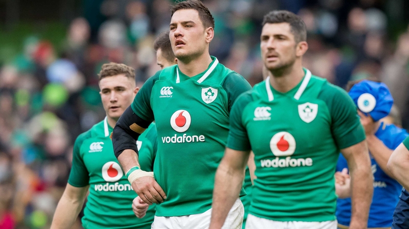 Roux (centre) in Ireland colours