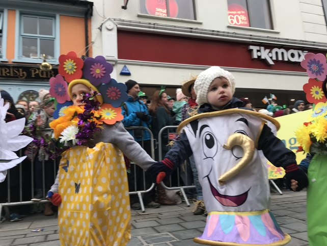 Children on the streets of Killarney enjoy the parade