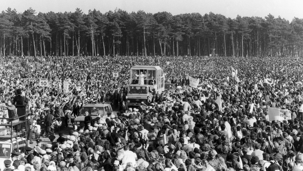 One million people in the Phoenix Park