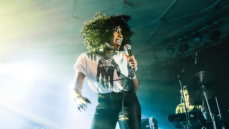 'Solange meets Shabazz Palaces...' WWWater takes the stage at Out The Frame (Pic: Michiel Devijver)