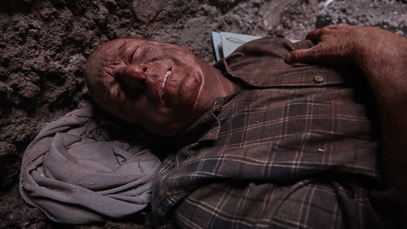 Alf's injuries trigger a heart attack on Home and Away