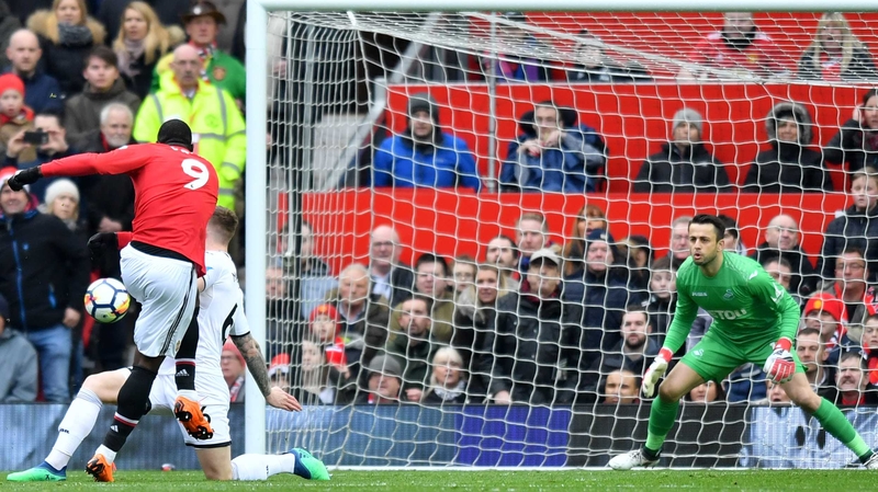 Romelu Lukaku fires home the opening goal