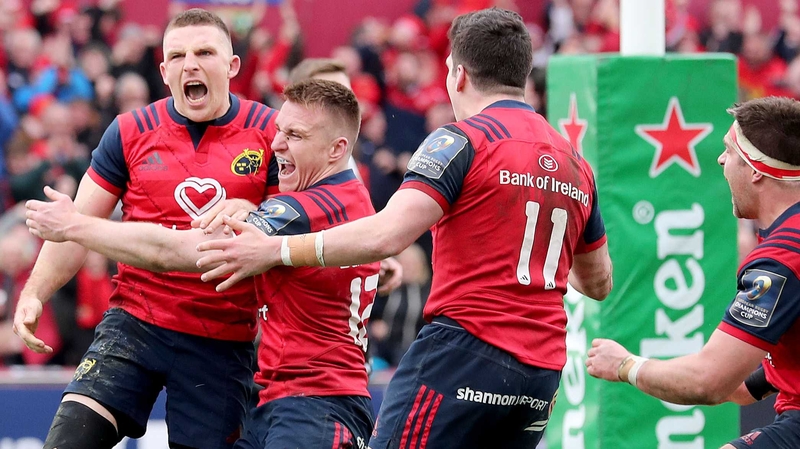 Andrew Conway (L) celebrates his crucial try