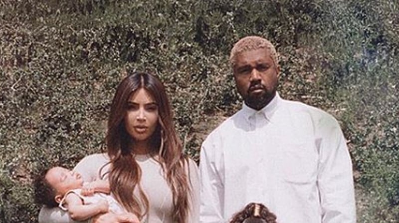Kim Kardashian West and Kanye West - Shared new family picture Photo: Kim Kardashian West, Instagram