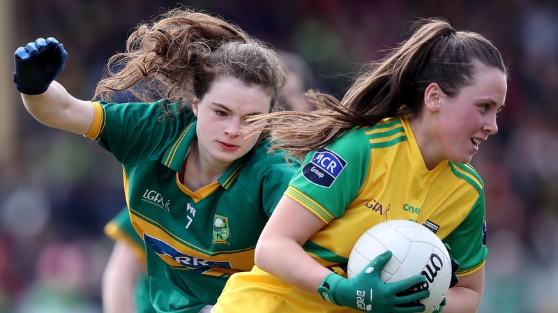 Donegal's Sarah Jane McDonald (R) in action against Sarah Murphy of Kerry