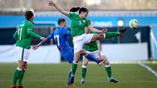 Niamh Fahey and Maria Mikolajova