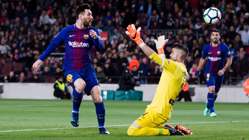 Leo Messi dinks home his hat-trick goal against Leganes