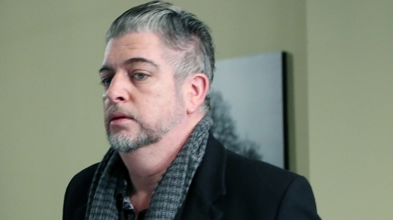 Robbie pleads with Oisín and Paul on Fair City