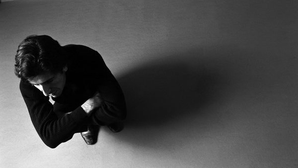 Listen: Leonard Cohen interviewed by Ken Stewart - 1977
