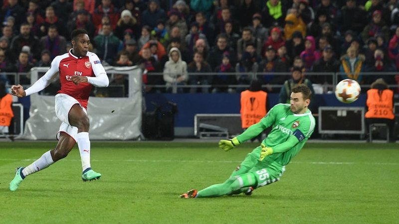 Danny Welbeck scores Arsenal's crucial first goal