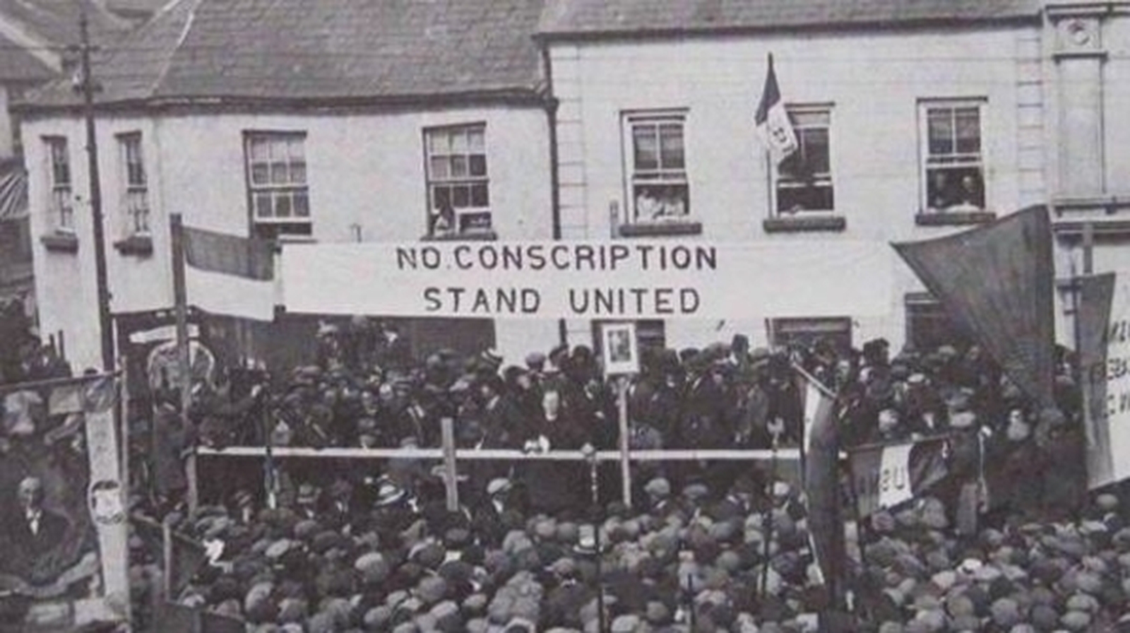 De Valera addresses an anti-conscription meeting in Ballaghaderreen, County Roscommon, May 5 1918.