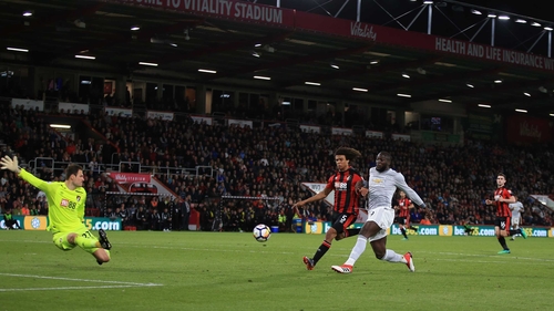 Romelu Lukaku scoring the second goal