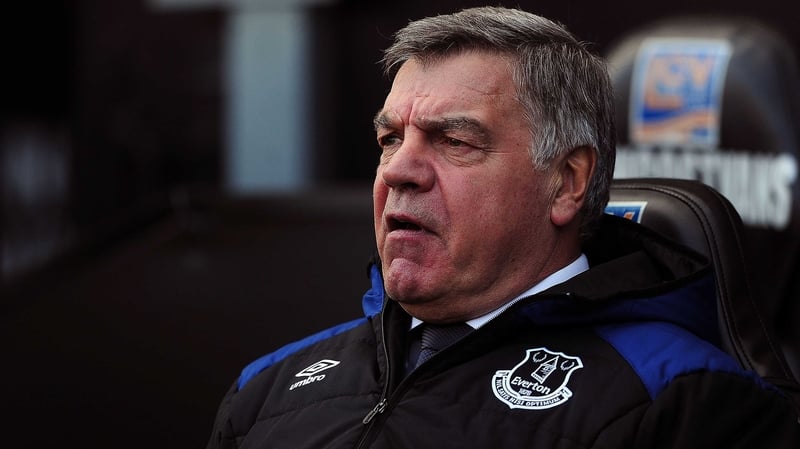 Sam Allardyce has the backing of Wayne Rooney at Everton